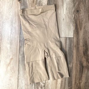Spanx | High waist shapewear
